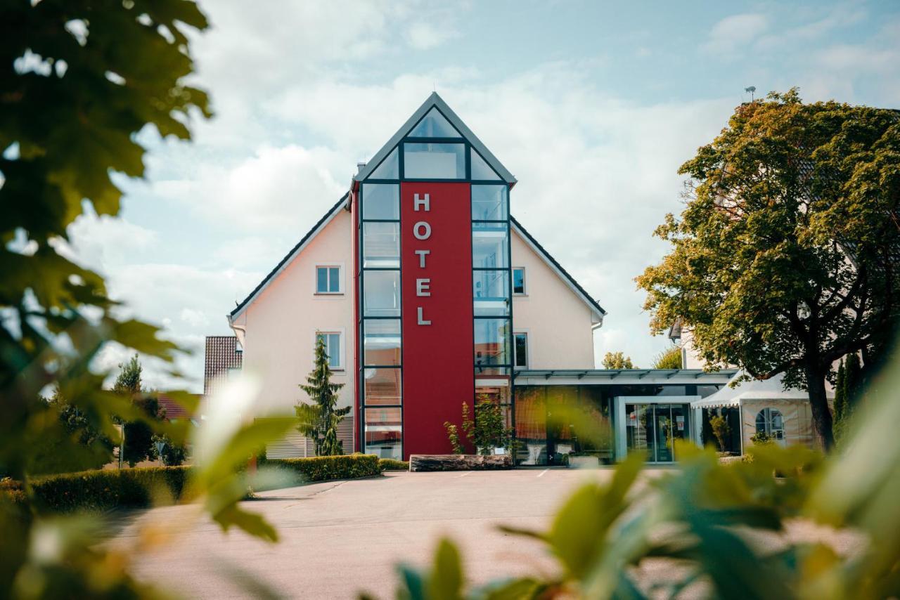 Hotel & Restaurant Ochsen Merklingen Bagian luar foto